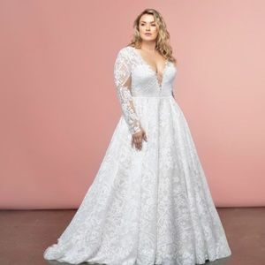 Hayley Paige Never Worn Original Dalton - Size 20